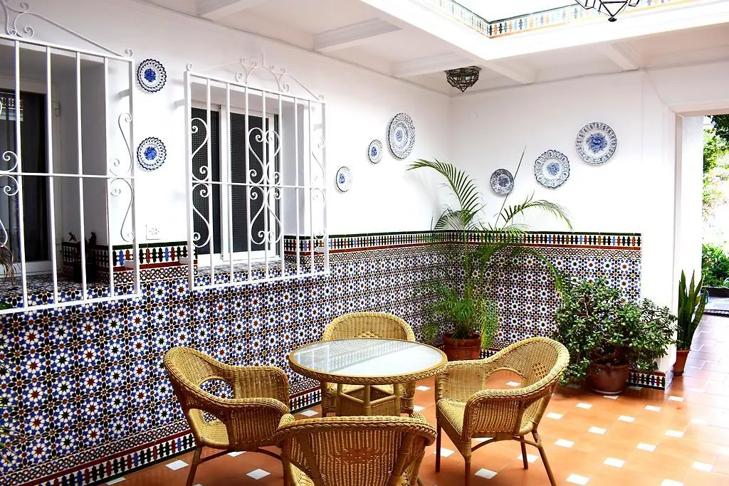 El Jardin Benerja Apartment