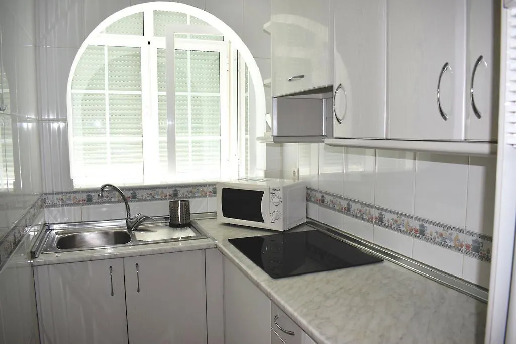 El Jardin Benerja Apartment
